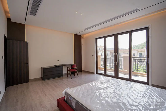 474㎡簡約風(fēng)無主燈設(shè)計(jì)，舒適度拉滿的復(fù)式別墅，打開安逸生活的新方式